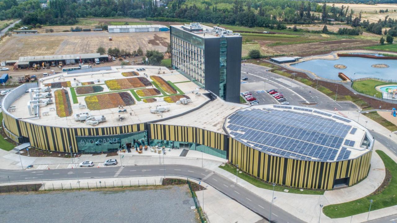 Mds Hotel Chillan Bagian luar foto Aerial view of the hospital