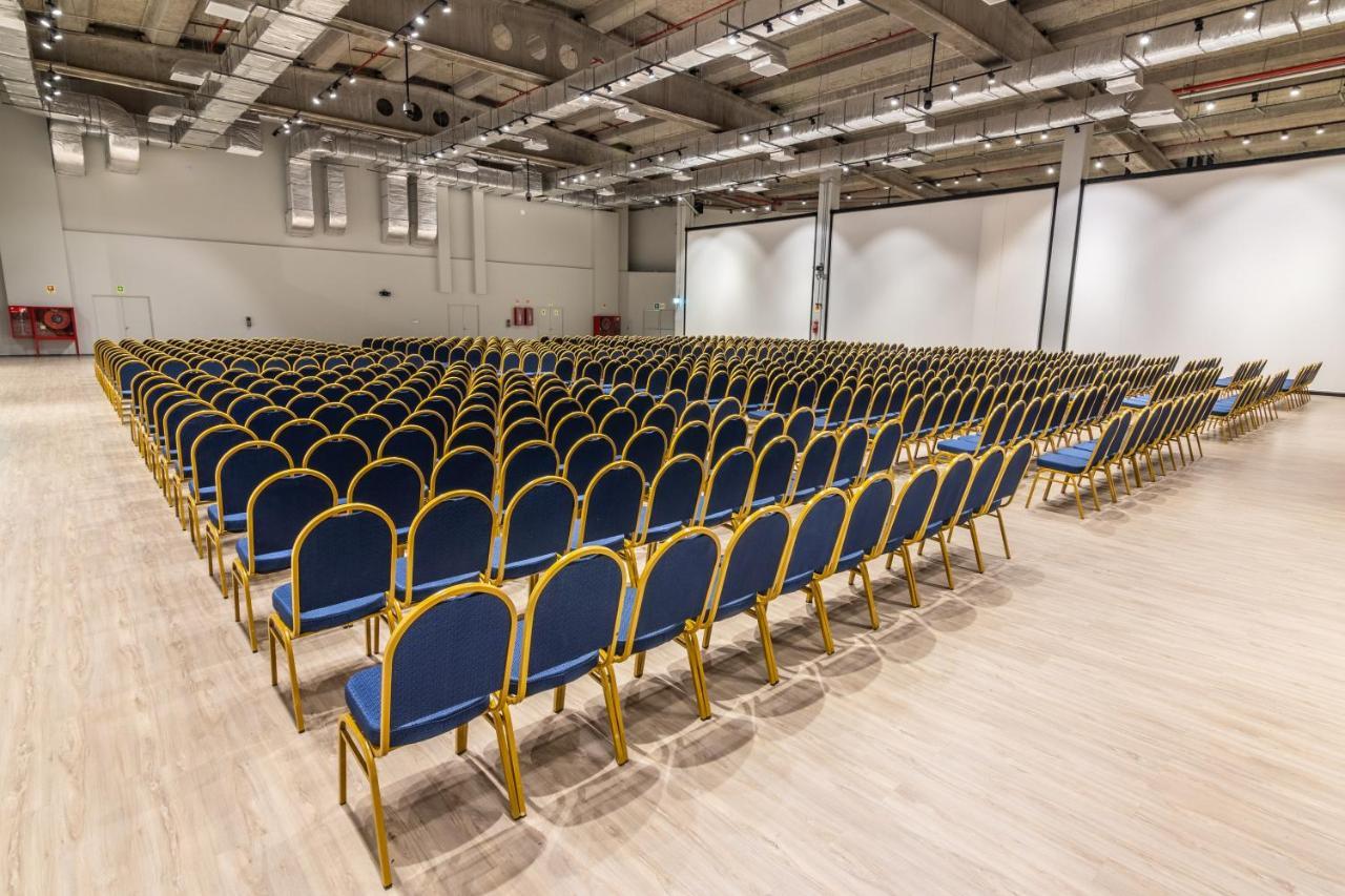 Mds Hotel Chillan Bagian luar foto The main conference hall